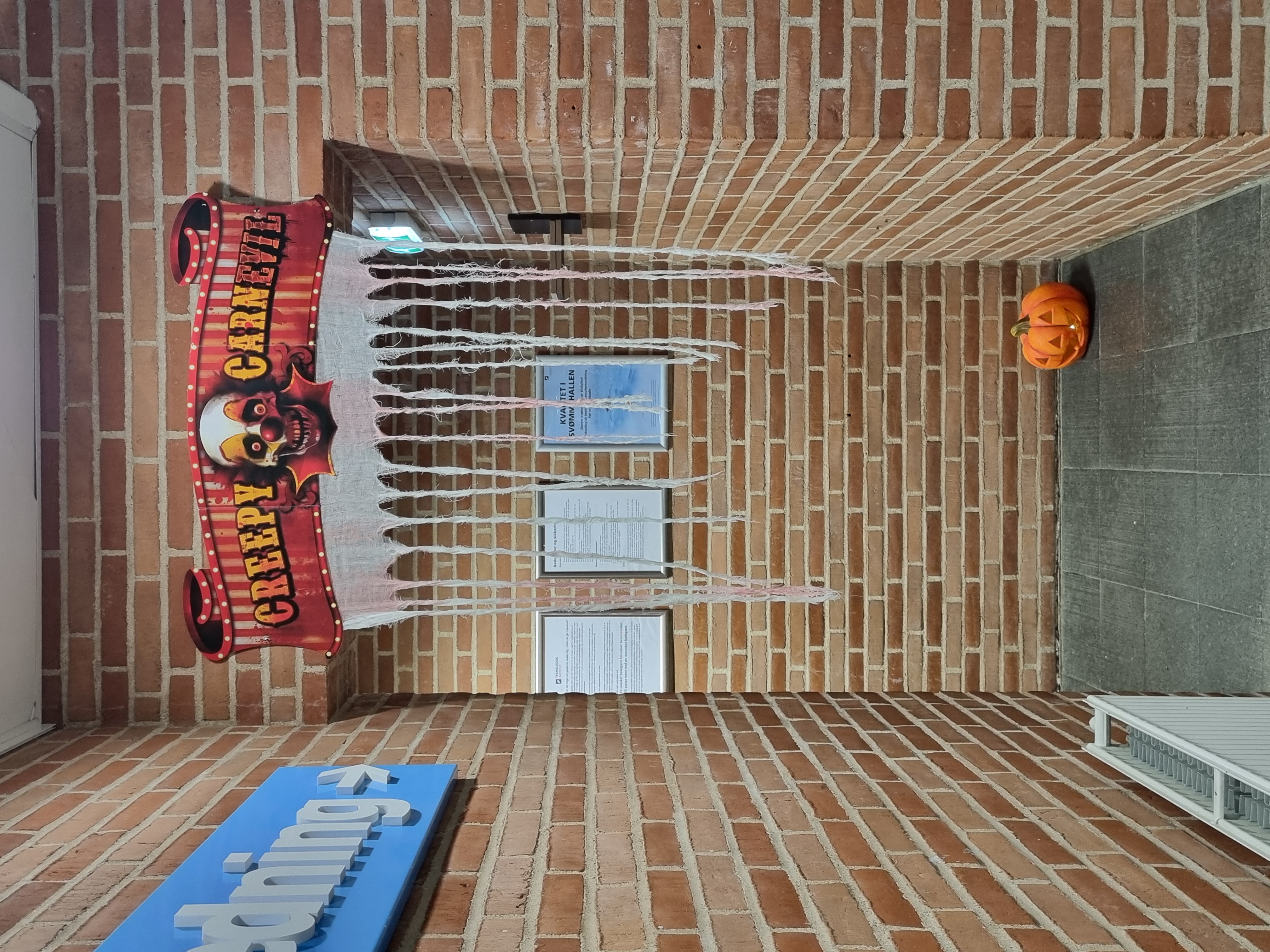 Illustration Creepy Carnevil skilt