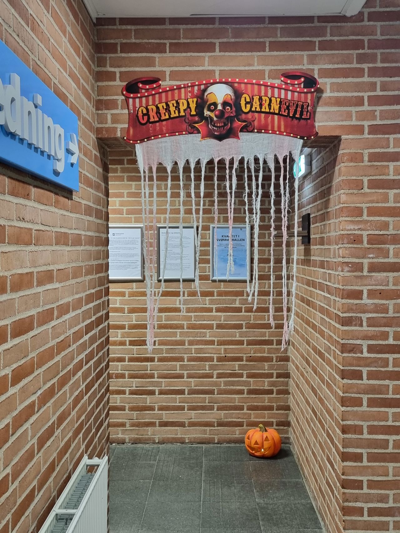 Illustration Creepy Carnevil skilt