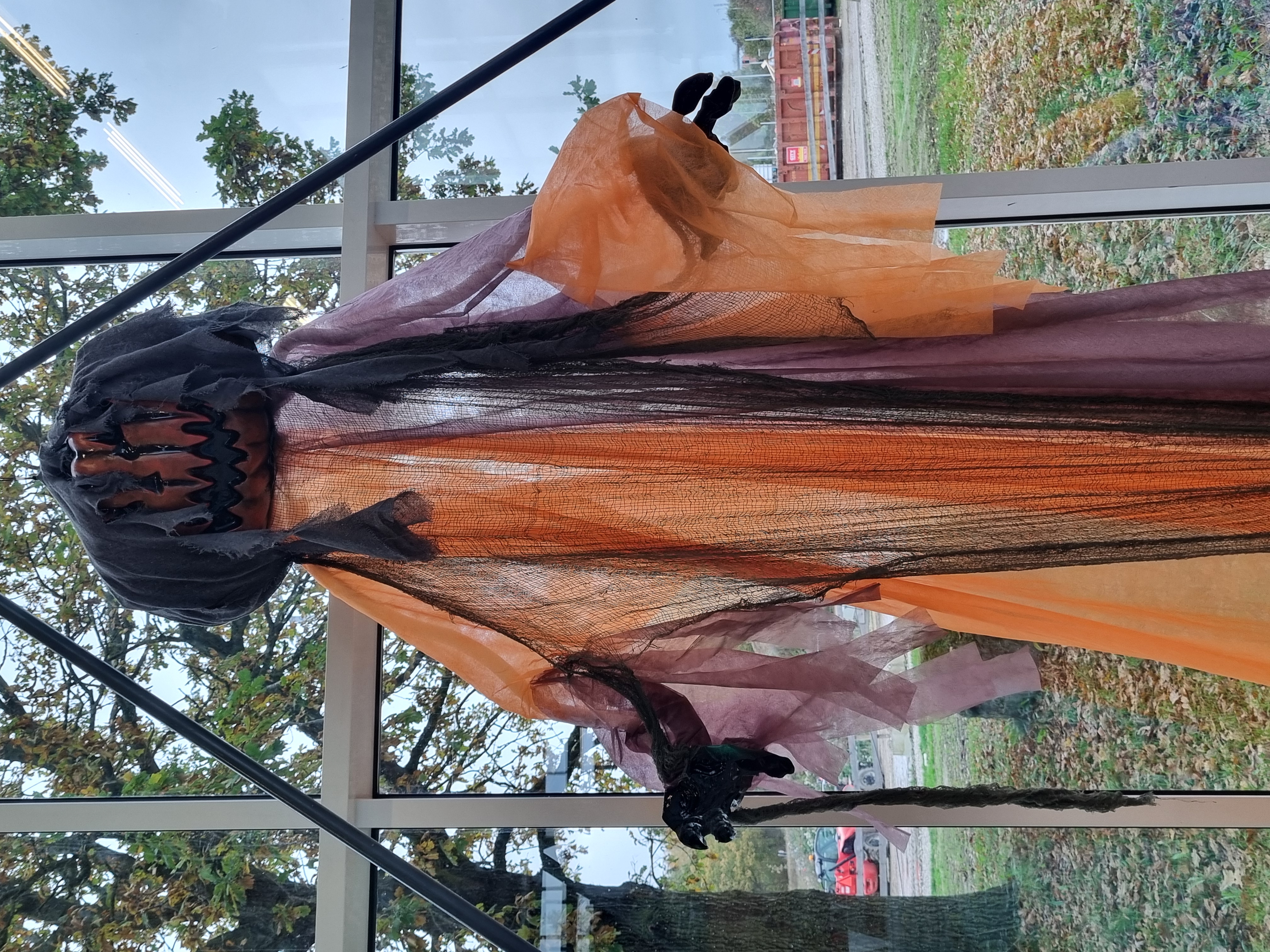 Illustration hængende græskar monster