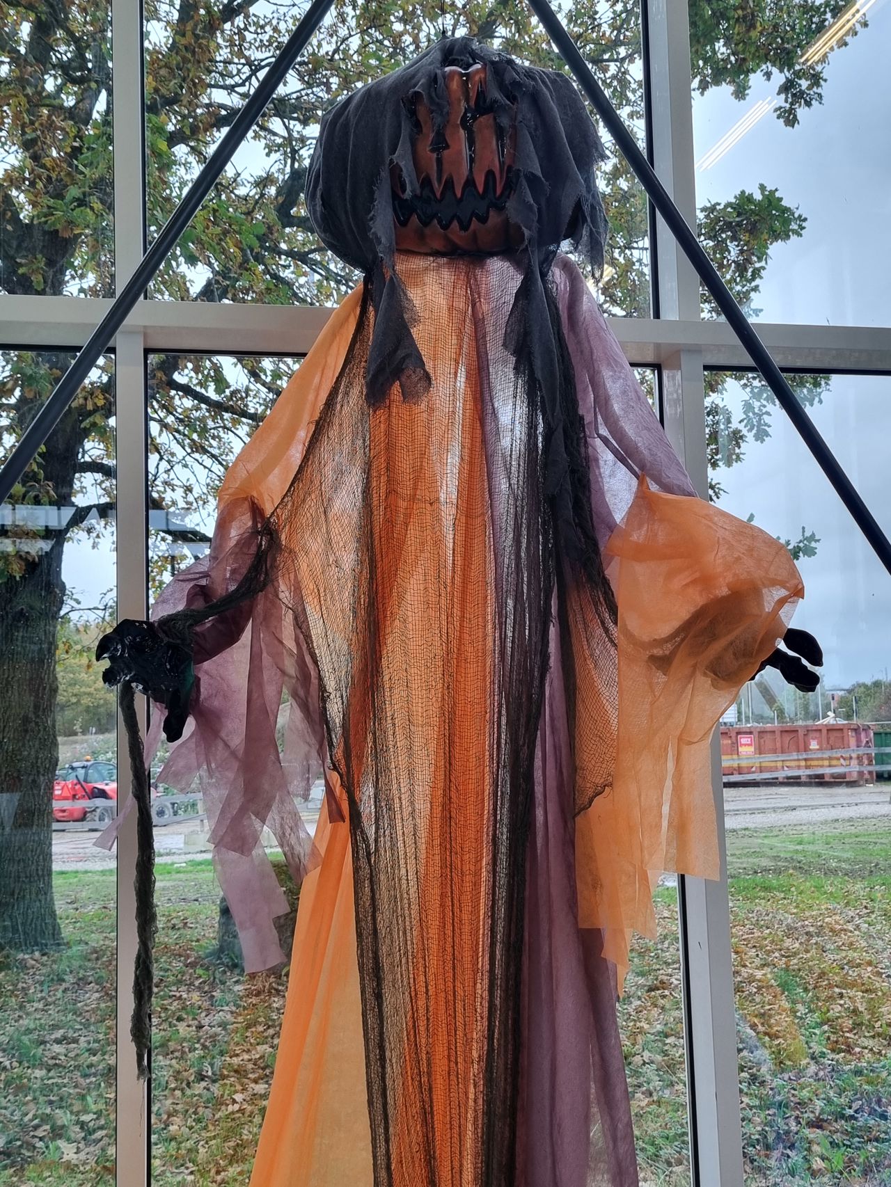 Illustration hængende græskar monster