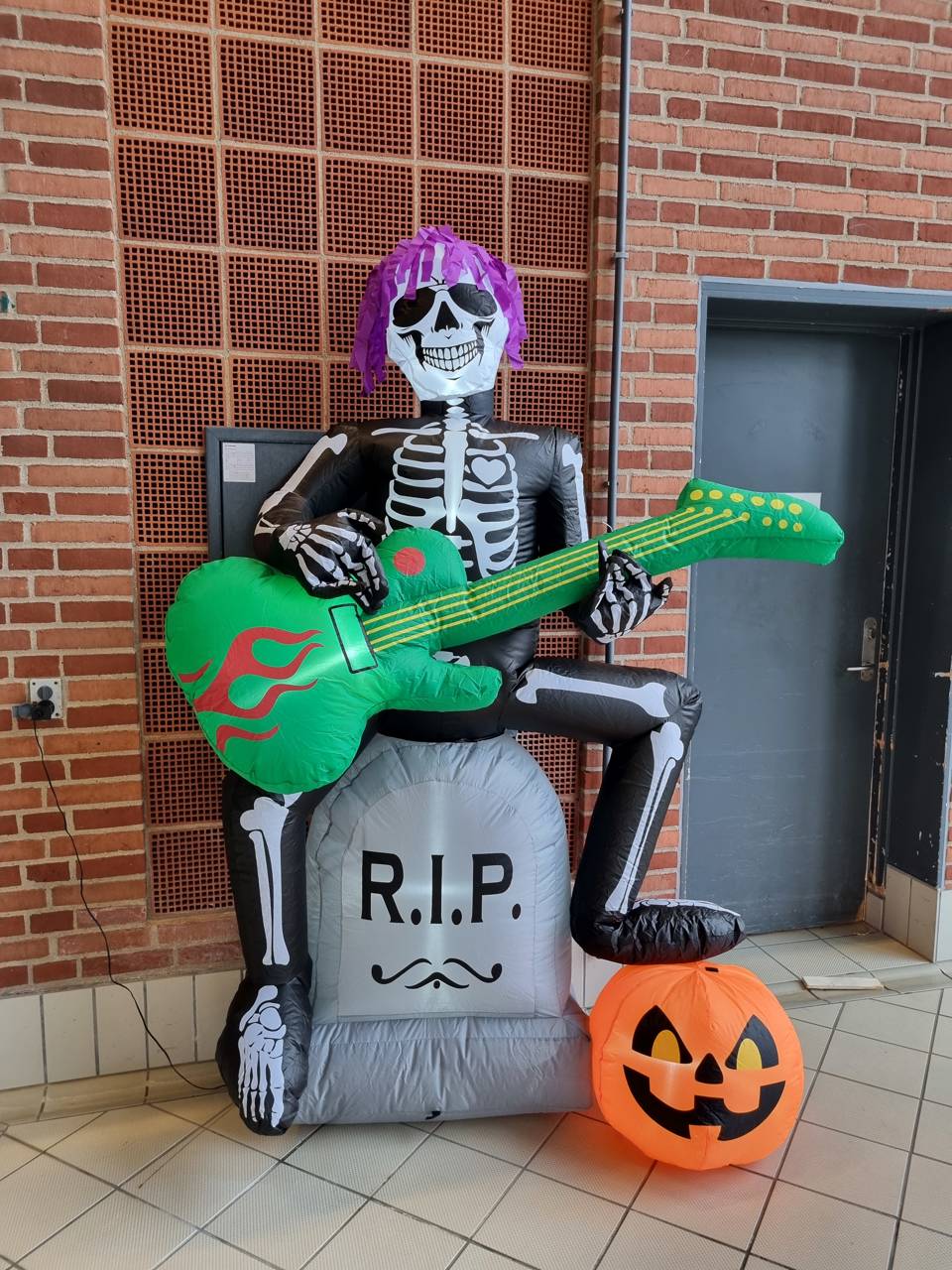 Illustration zombie spiller rock